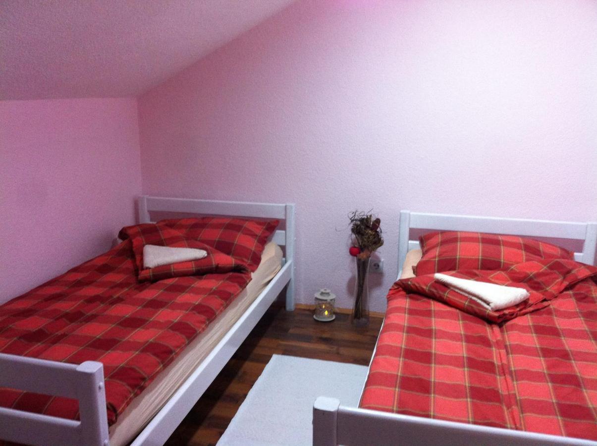Pansion Zeyno Hotel Sarajevo Habitación foto